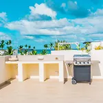 Beach Garden C4 Luxury Condo